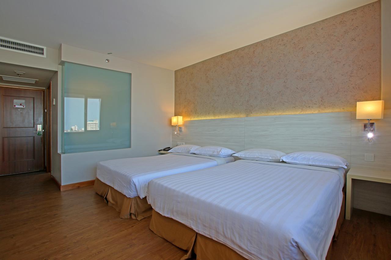 Hotel Malaysia George Town Zewnętrze zdjęcie