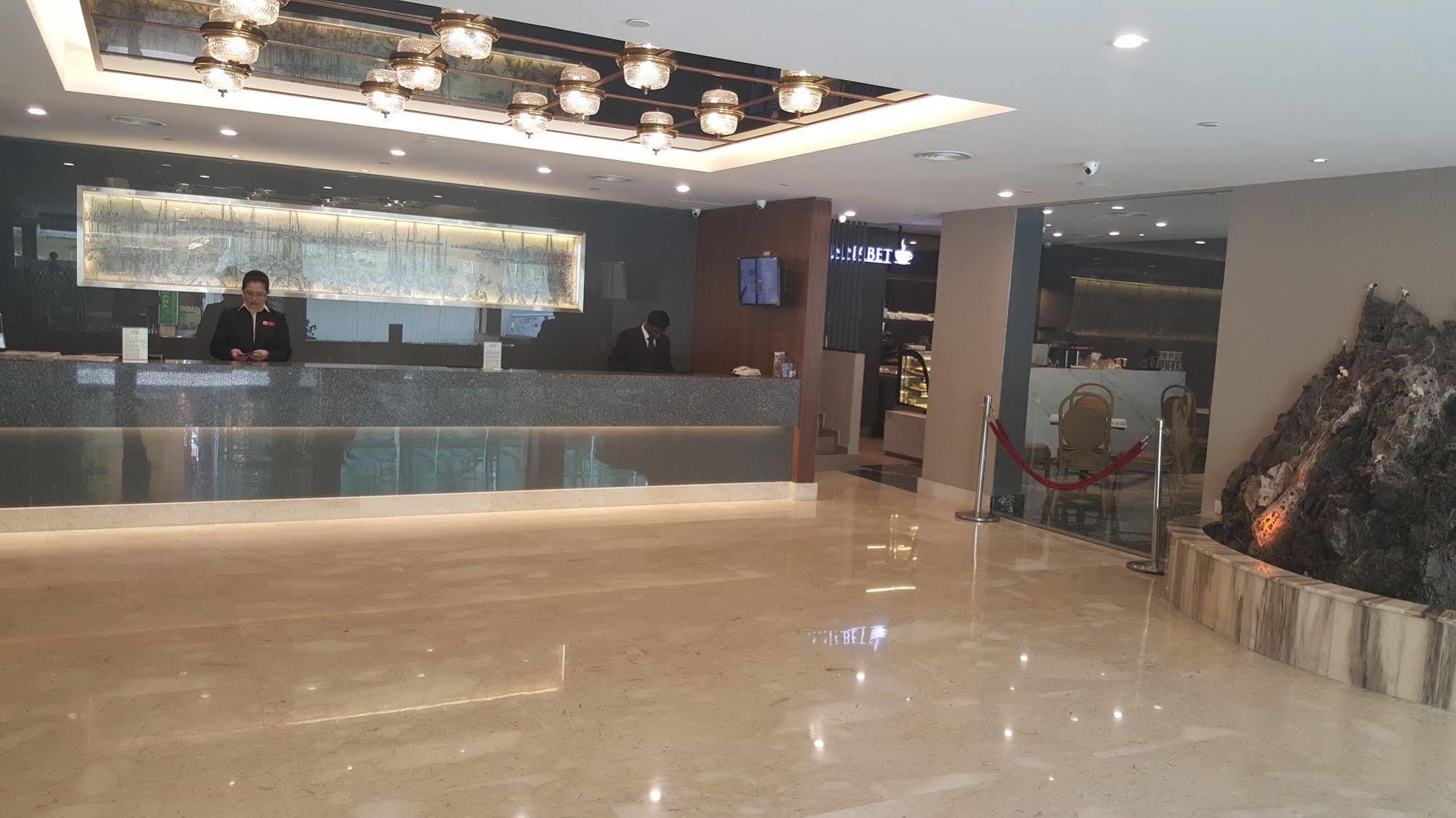 Hotel Malaysia George Town Zewnętrze zdjęcie