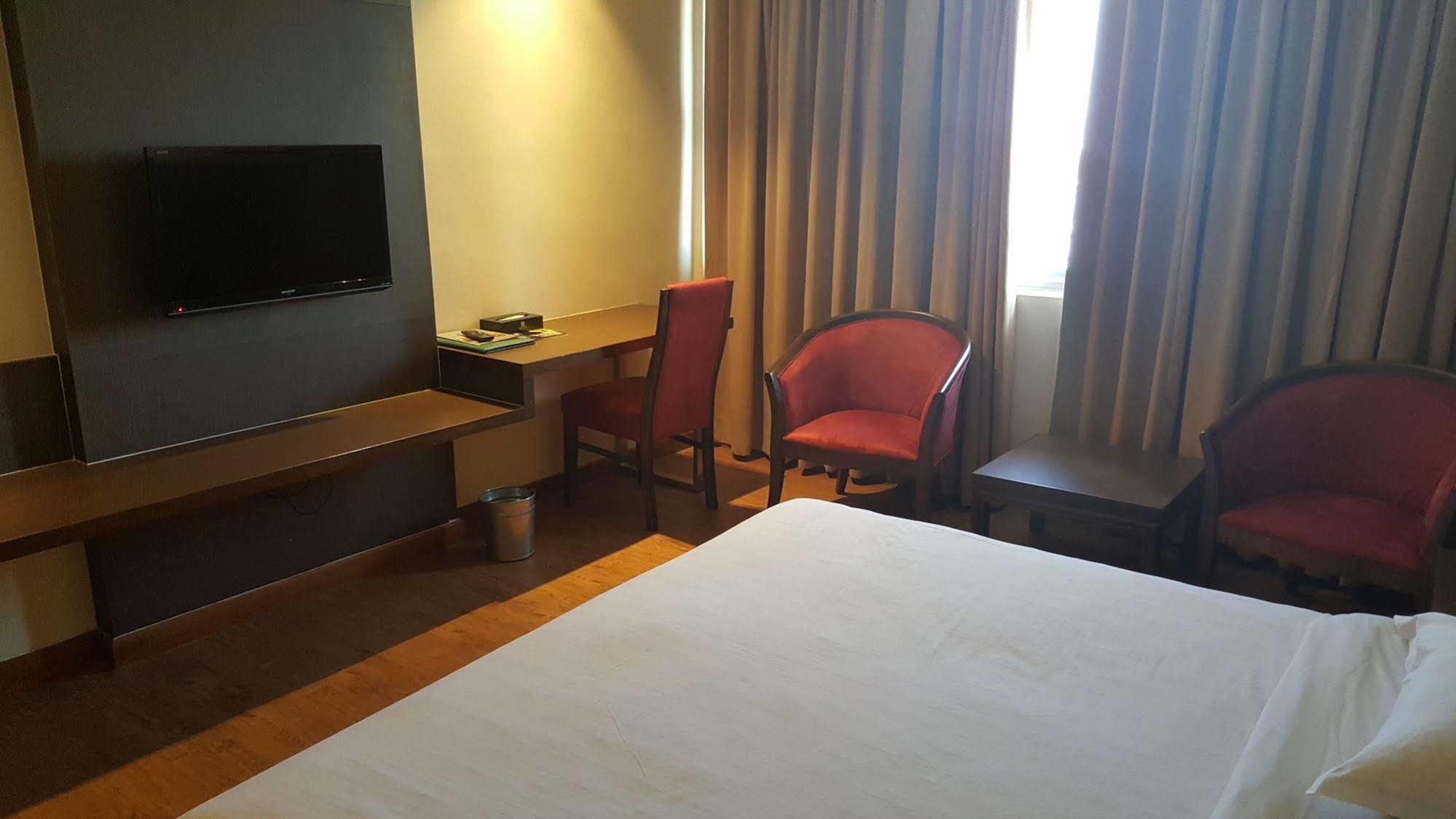 Hotel Malaysia George Town Zewnętrze zdjęcie